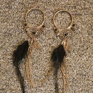 Elegant Gold and Black Feather Earrings